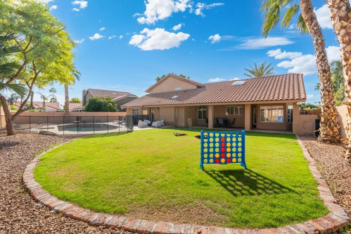Entertainer's Dream! 7 Bedroom/4 Bath W Heated Pool & Phoenix